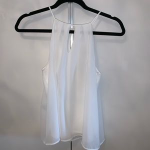 🆕 White Elegant Chiffon Blouse (NEVER WORN!)